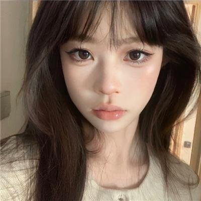 可爱的露易丝海报