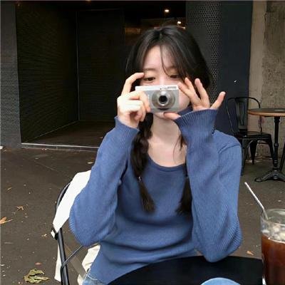 爱在初春惊变时海报